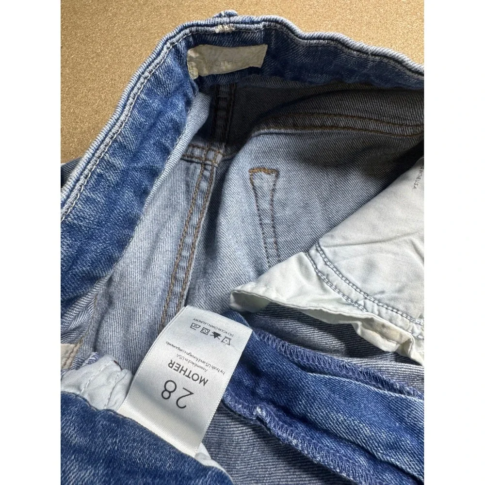 Mother High Waisted Looker Crop Jeans Skipping Stones Blue Distressed Size 28